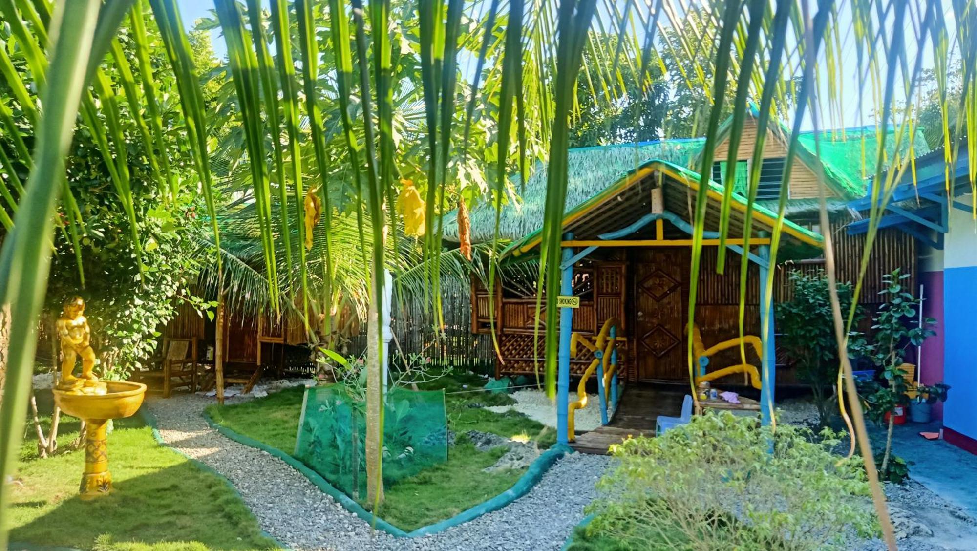 Moalboal Bamboo House / Rooms الغرفة الصورة